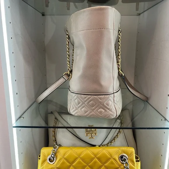 Tory Burch Nude Quilted Tote - Picture 7 of 15